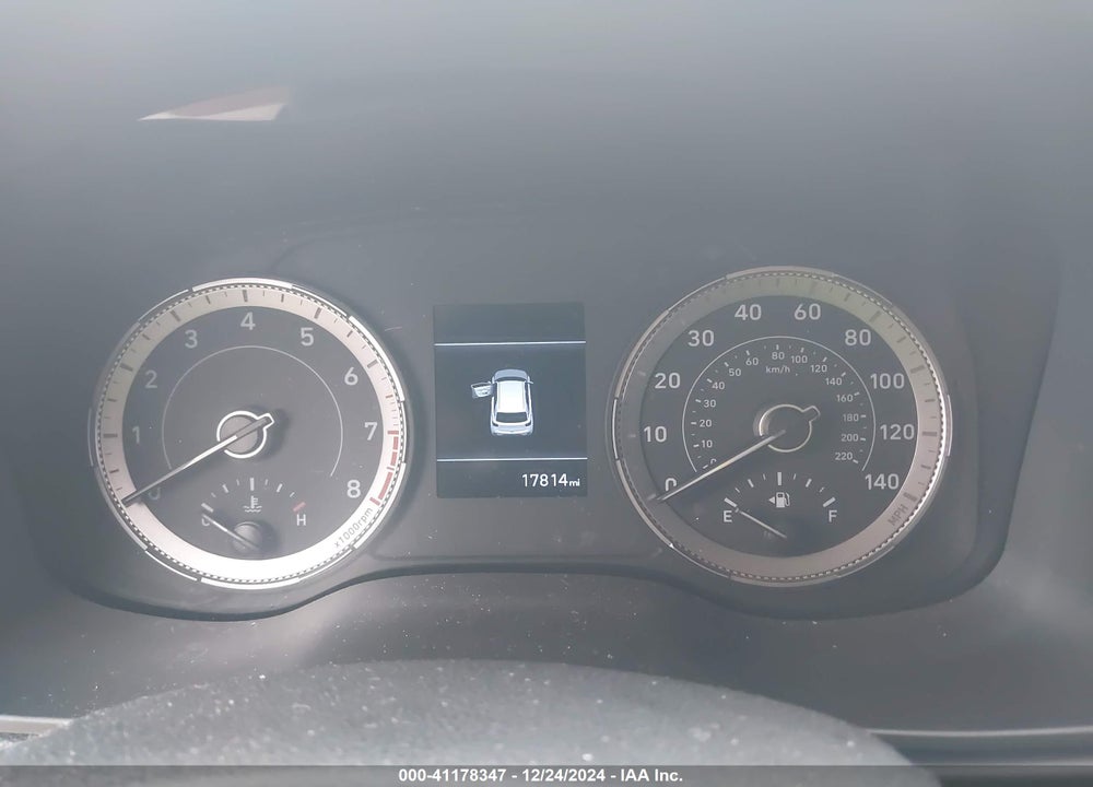 2022 HYUNDAI VENUE VIN: KMHRC8A37NU171572