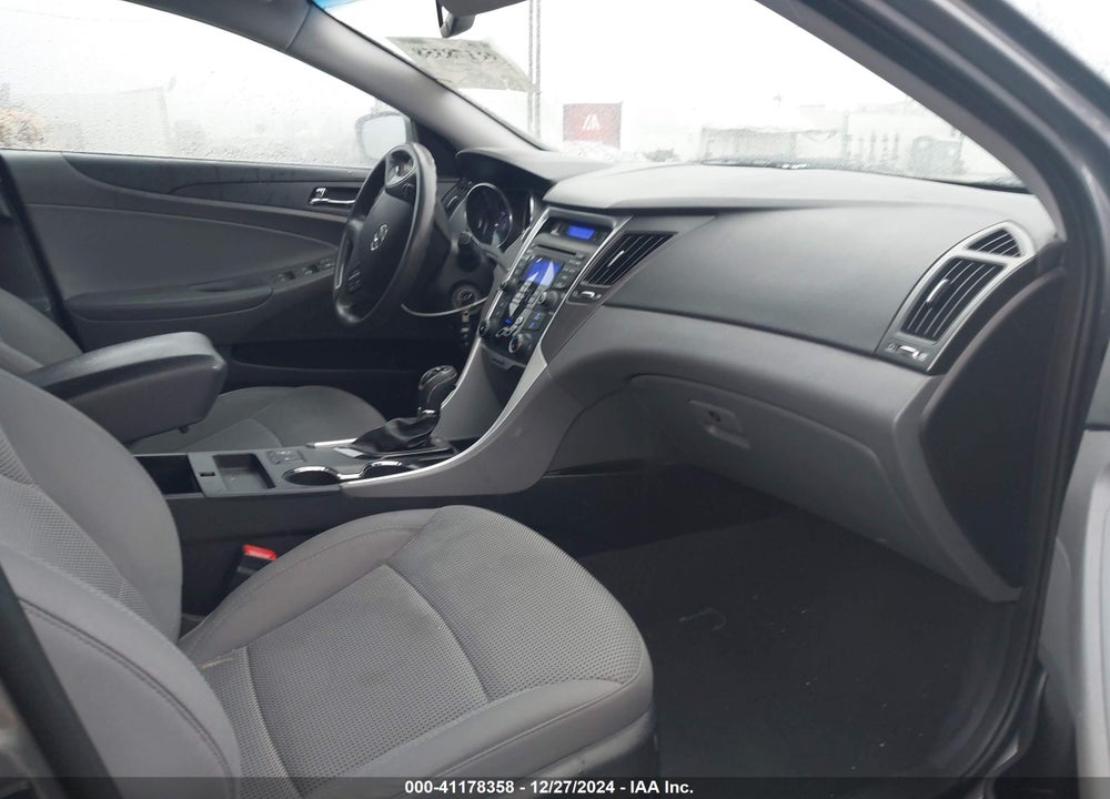 2013 HYUNDAI SONATA GLS VIN: 5NPEB4AC7DH795346