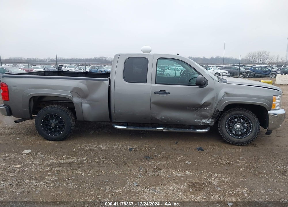 2013 CHEVROLET SILVERADO 1500 VIN: 1GCRKSE72DZ254345
