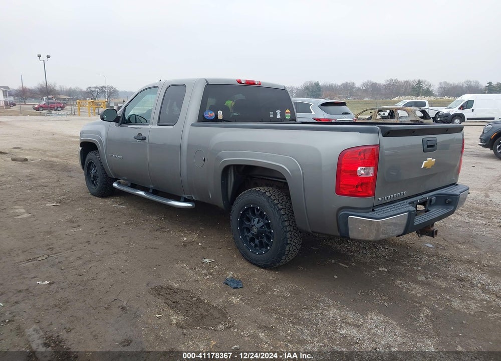 2013 CHEVROLET SILVERADO 1500 VIN: 1GCRKSE72DZ254345