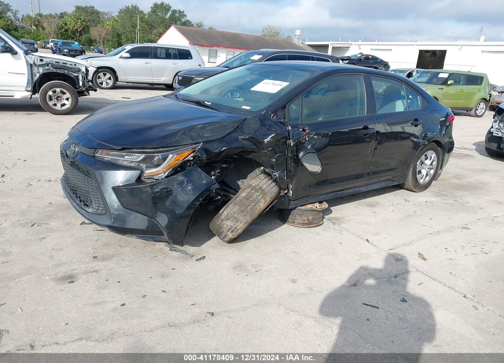 2022 TOYOTA COROLLA VIN: 5YFEPMAE0NP288327