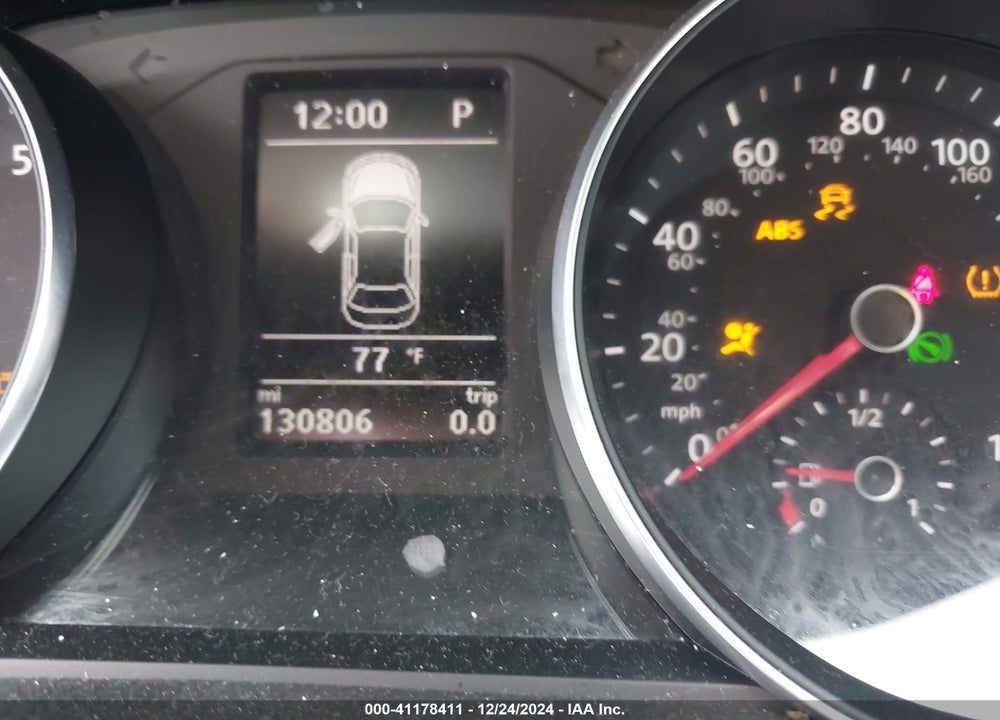2018 VOLKSWAGEN PASSAT VIN: 1VWAA7A32JC049619