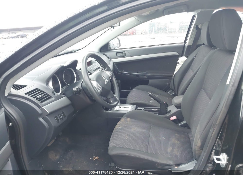 2011 MITSUBISHI LANCER ES VIN: JA32U2FU8BU001880
