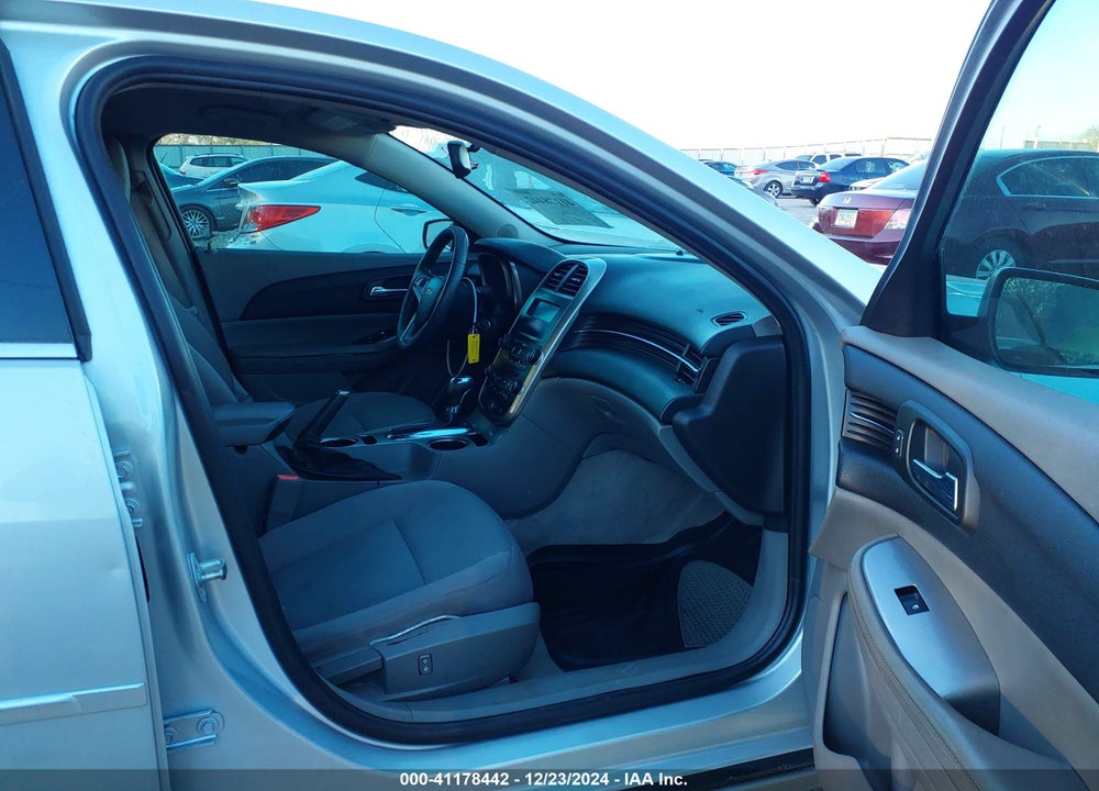 2015 CHEVROLET MALIBU LS VIN: 1G11B5SL6FF147425
