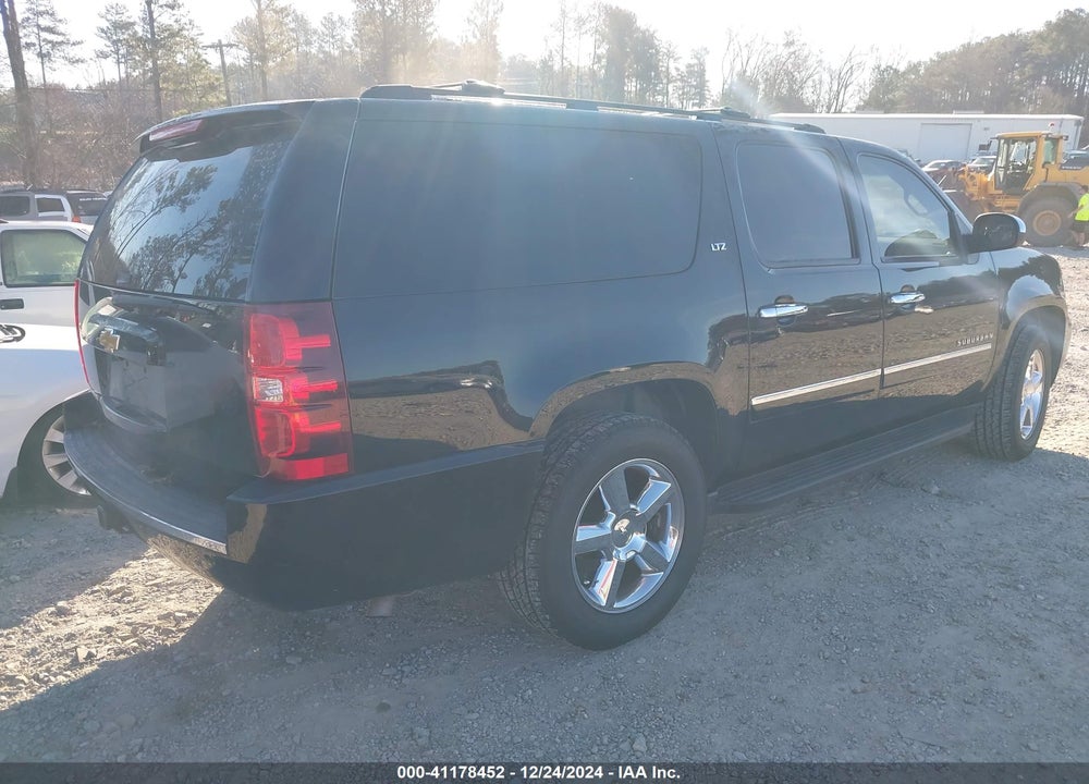 2013 CHEVROLET SUBURBAN 1500 VIN: 1GNSCKE07DR335513