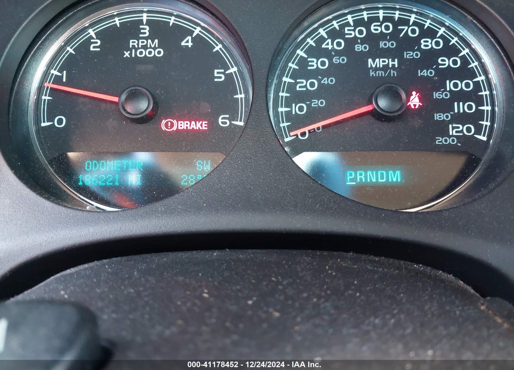 2013 CHEVROLET SUBURBAN 1500 VIN: 1GNSCKE07DR335513