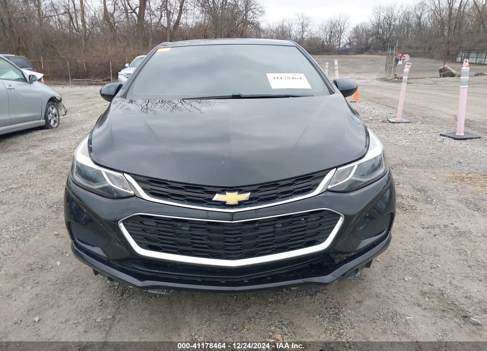 2018 CHEVROLET CRUZE VIN: 1G1BE5SM8J7230894
