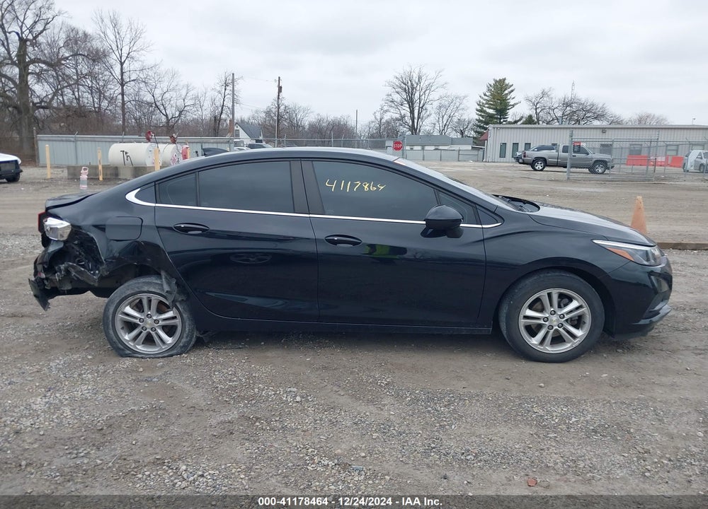 2018 CHEVROLET CRUZE VIN: 1G1BE5SM8J7230894