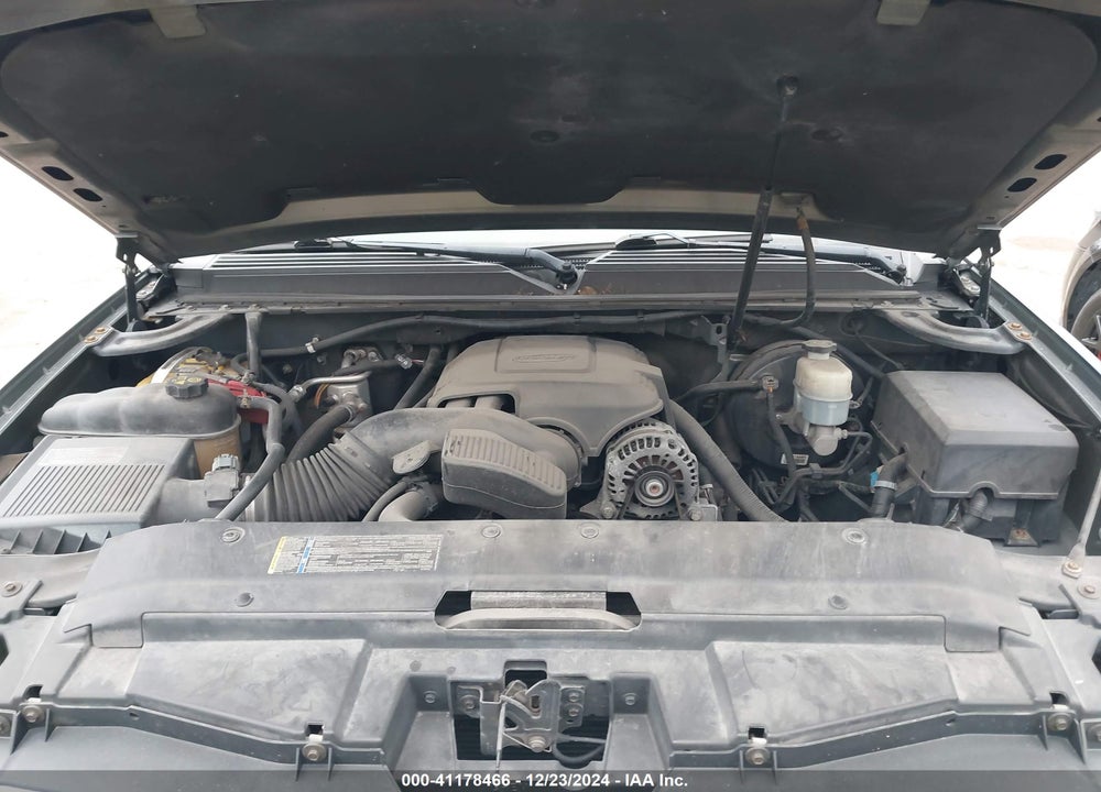 2011 CHEVROLET AVALANCHE 1500 LT1 VIN: 3GNTKFE39BG108023