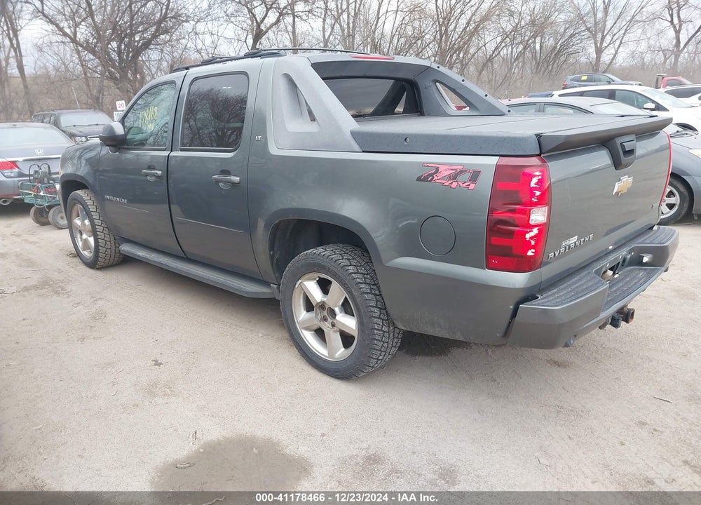 2011 CHEVROLET AVALANCHE 1500 LT1 VIN: 3GNTKFE39BG108023