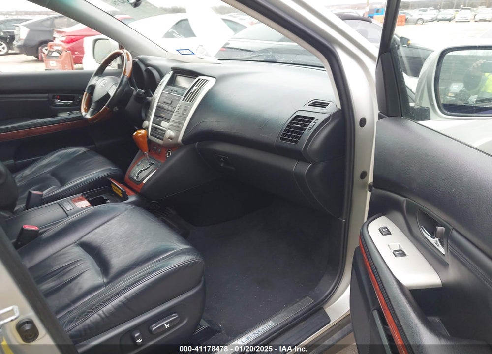 2004 LEXUS RX 330 VIN: JTJHA31U640015575