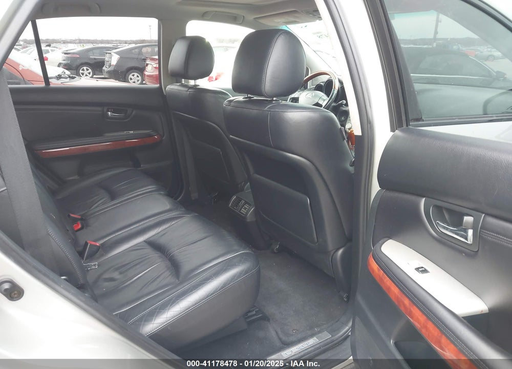 2004 LEXUS RX 330 VIN: JTJHA31U640015575
