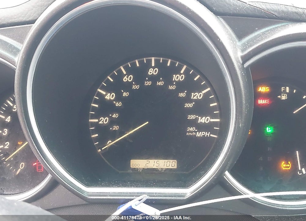 2004 LEXUS RX 330 VIN: JTJHA31U640015575