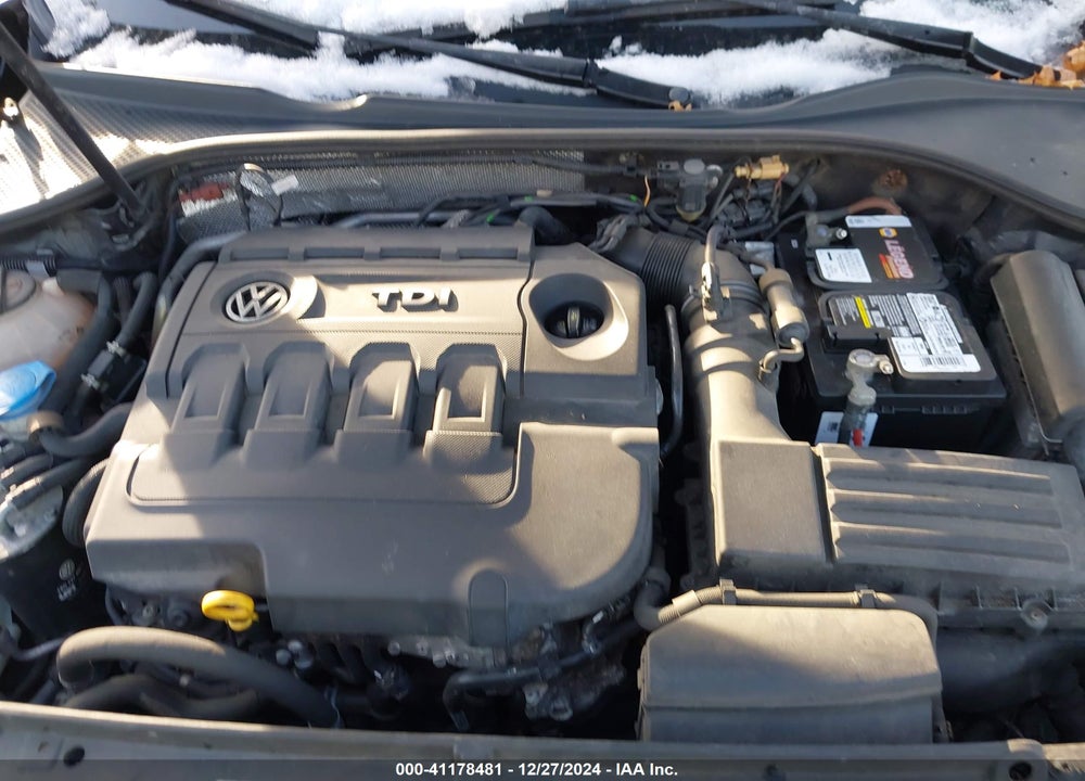 2015 VOLKSWAGEN PASSAT 2.0L TDI SEL PREMIUM VIN: 1VWCV7A33FC016780