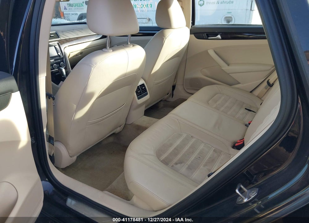 2015 VOLKSWAGEN PASSAT 2.0L TDI SEL PREMIUM VIN: 1VWCV7A33FC016780