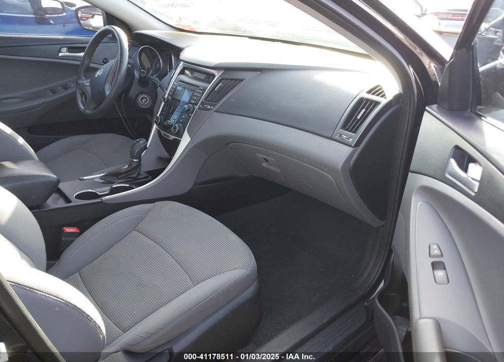 2013 HYUNDAI SONATA GLS VIN: 5NPEB4AC3DH776986