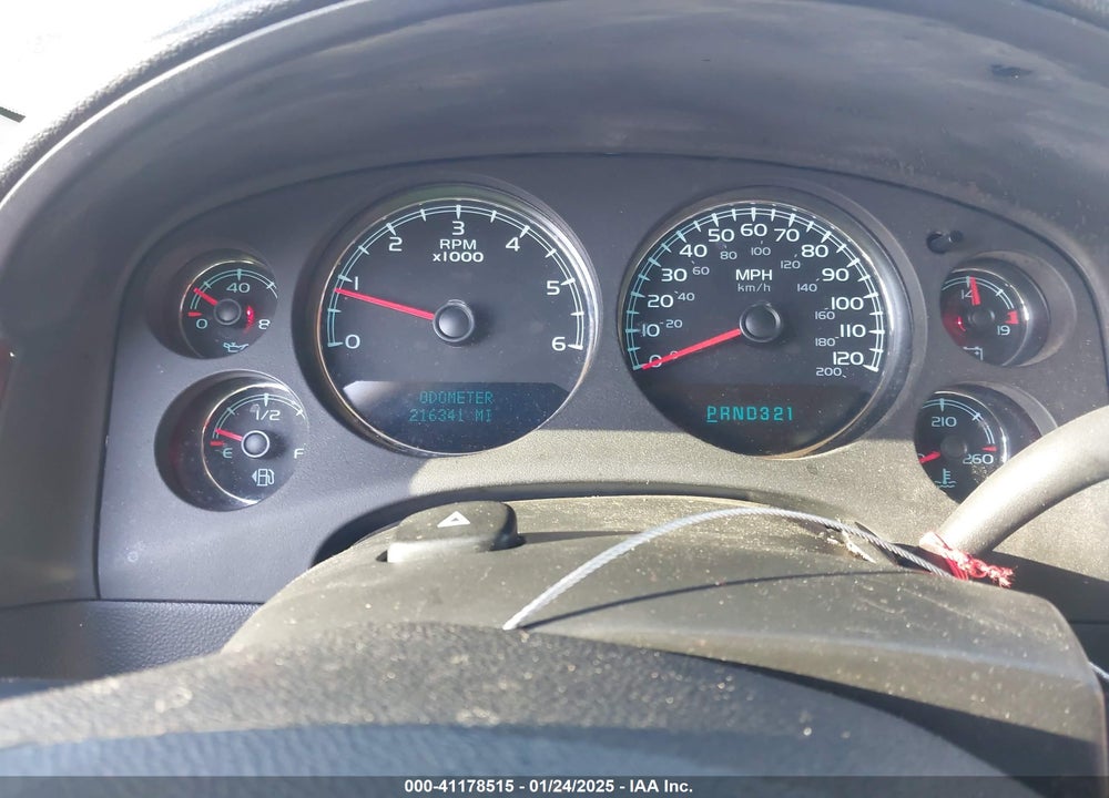 2007 CHEVROLET TAHOE LTZ VIN: 1GNFC13047J267429