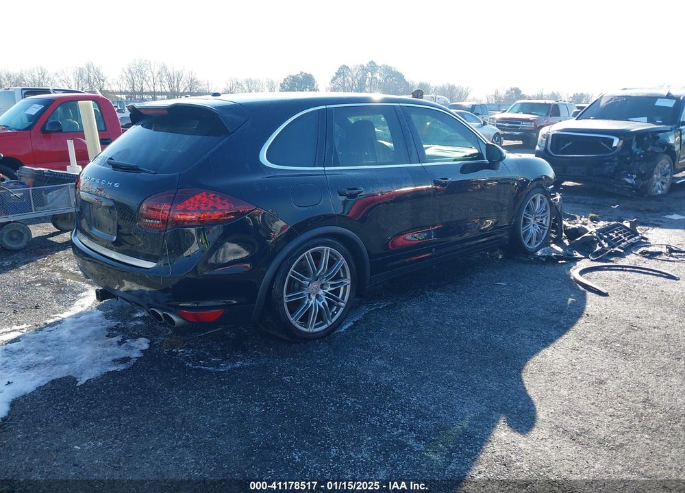 2011 PORSCHE CAYENNE VIN: WP1AC2A24BLA81270