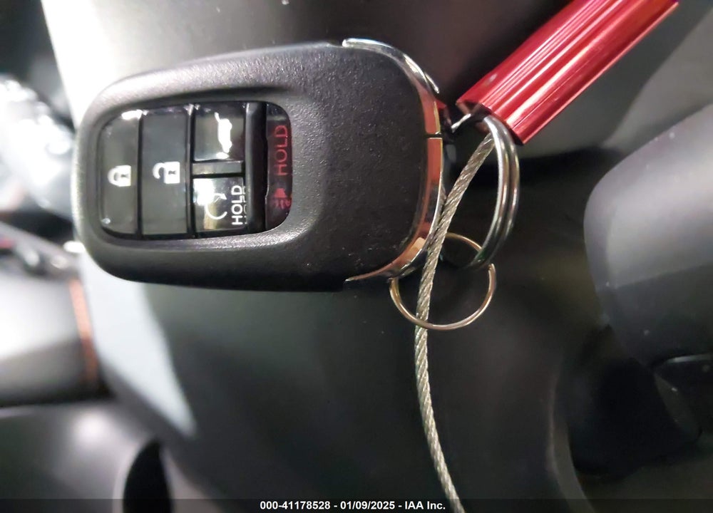 2025 HONDA HR-V VIN: 3CZRZ1H54SM714050