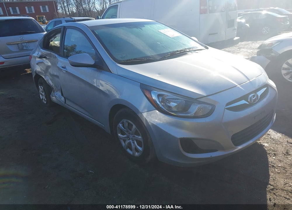 2013 HYUNDAI ACCENT GLS VIN: KMHCT4AE0DU452160