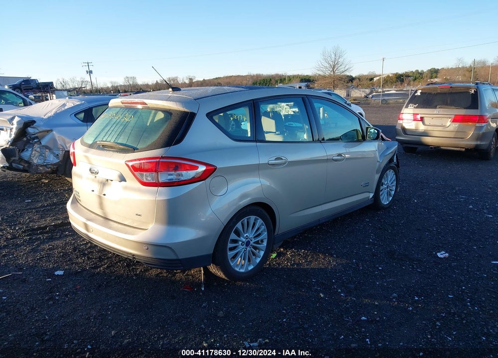 2017 FORD C-MAX VIN: 1FADP5EUXHL101598