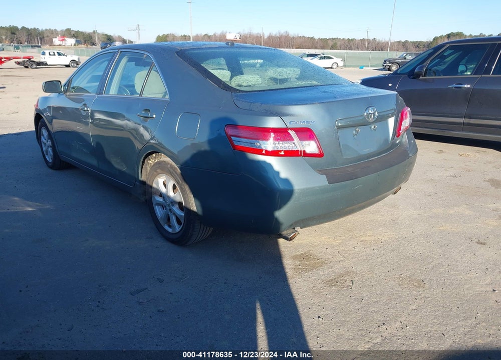 2011 TOYOTA CAMRY LE VIN: 4T1BK3EK8BU618415