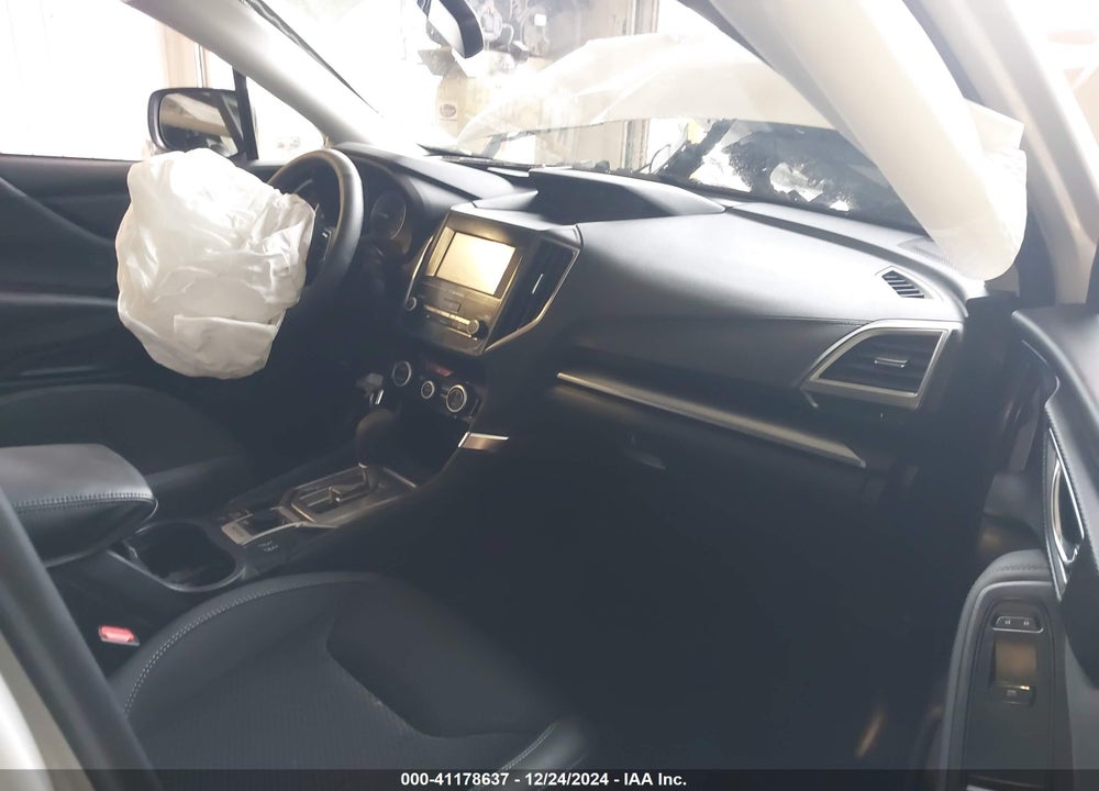 2024 SUBARU FORESTER VIN: JF2SKADC5RH491467