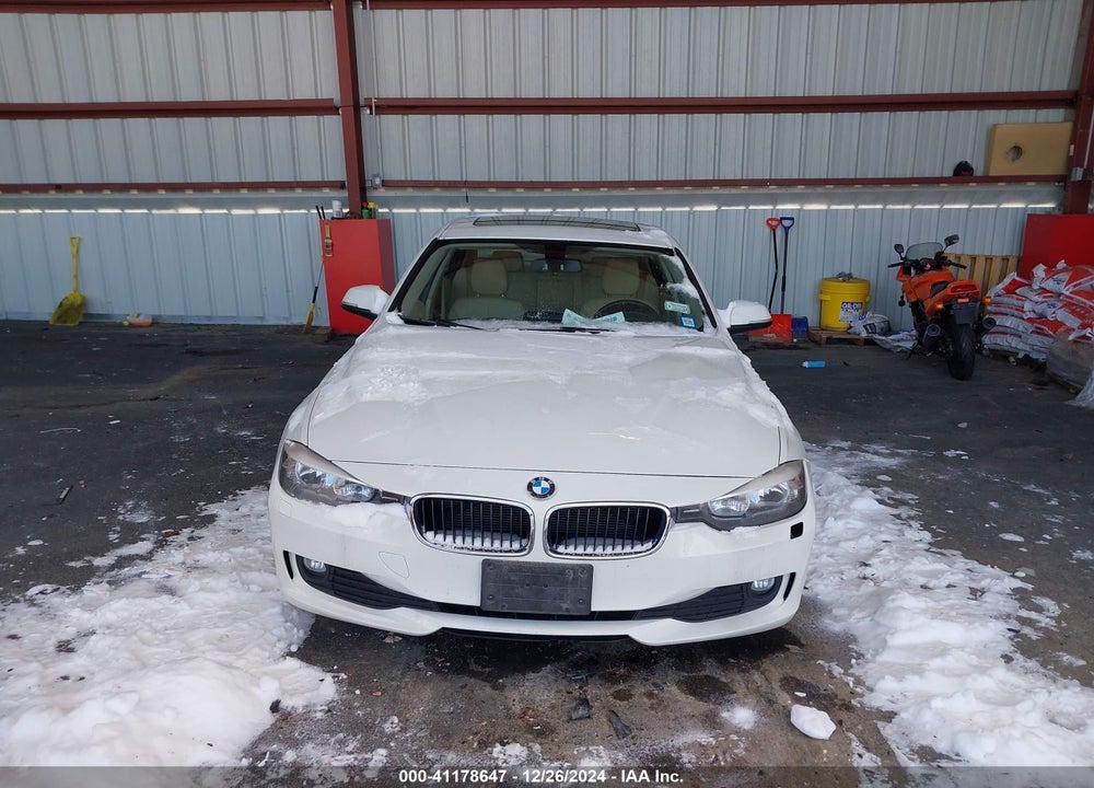 2014 BMW 320I XDRIVE VIN: WBA3C3C5XEF984207