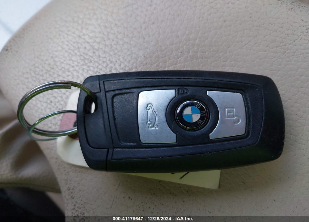 2014 BMW 320I XDRIVE VIN: WBA3C3C5XEF984207