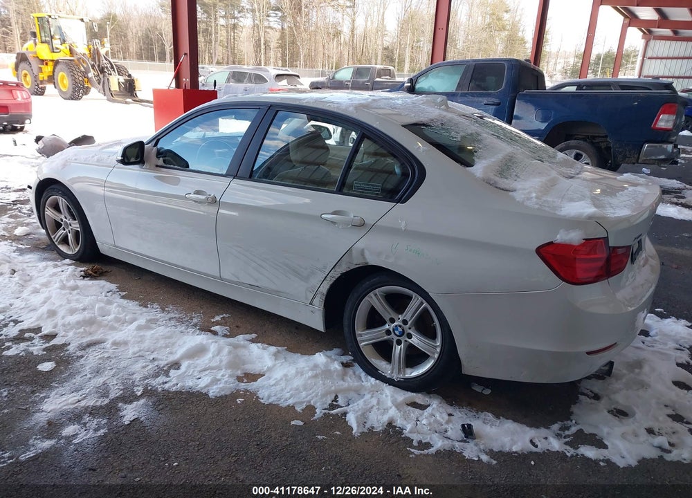 2014 BMW 320I XDRIVE VIN: WBA3C3C5XEF984207