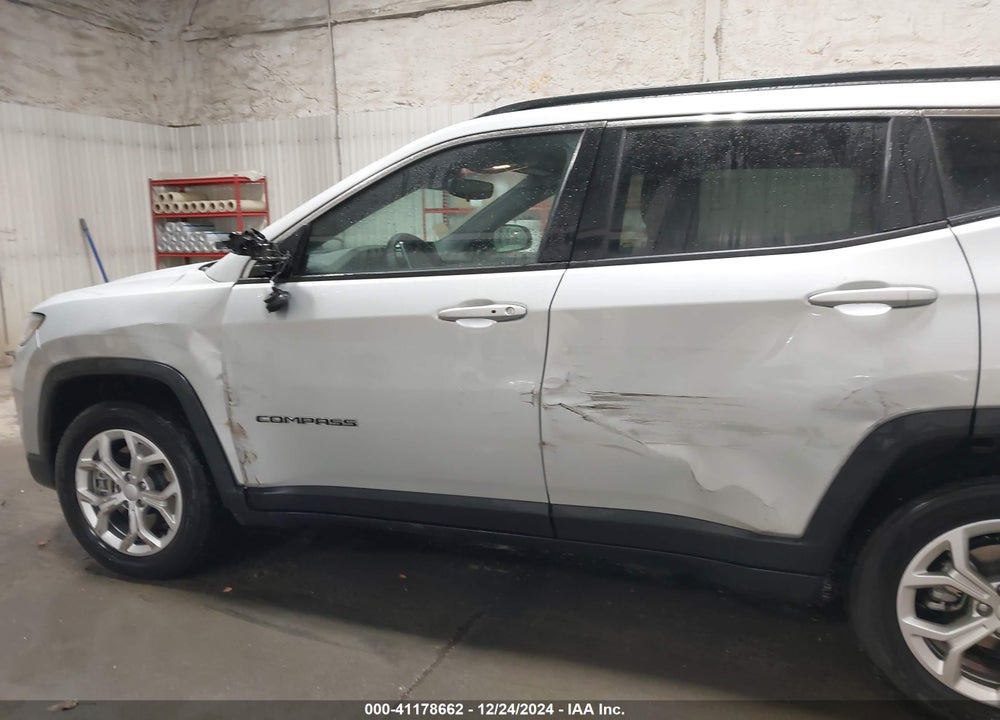 2024 JEEP COMPASS LATITUDE 4X4 VIN: 3C4NJDBN8RT117912