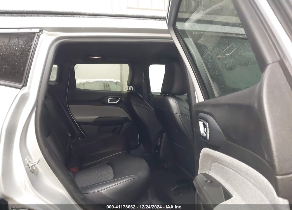 2024 JEEP COMPASS LATITUDE 4X4 VIN: 3C4NJDBN8RT117912