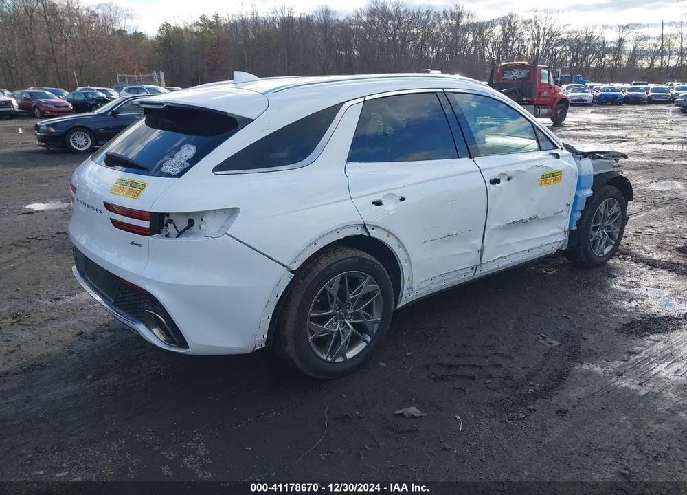 2022 GENESIS GV70 2.5T AWD VIN: KMUMADTB8NU064495
