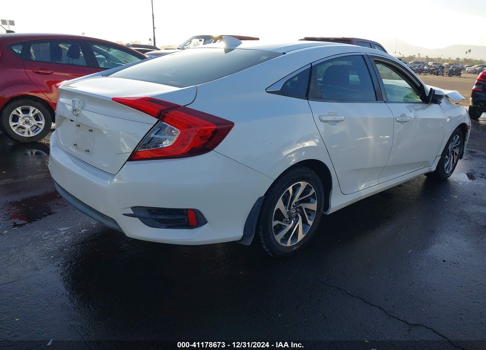 2018 HONDA CIVIC VIN: 2HGFC2F71JH575305