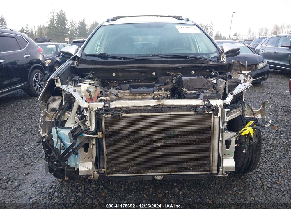 2013 TOYOTA RAV4 XLE VIN: 2T3RFREV9DW018819