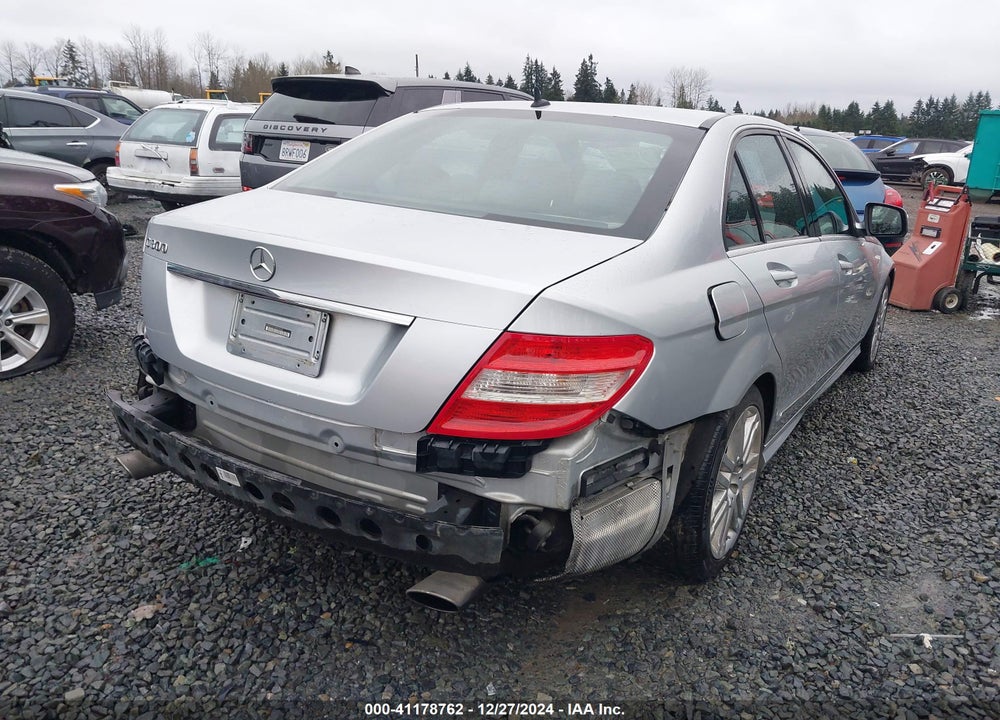 2009 MERCEDES-BENZ C 300 LUXURY/SPORT VIN: WDDGF54XX9R074574