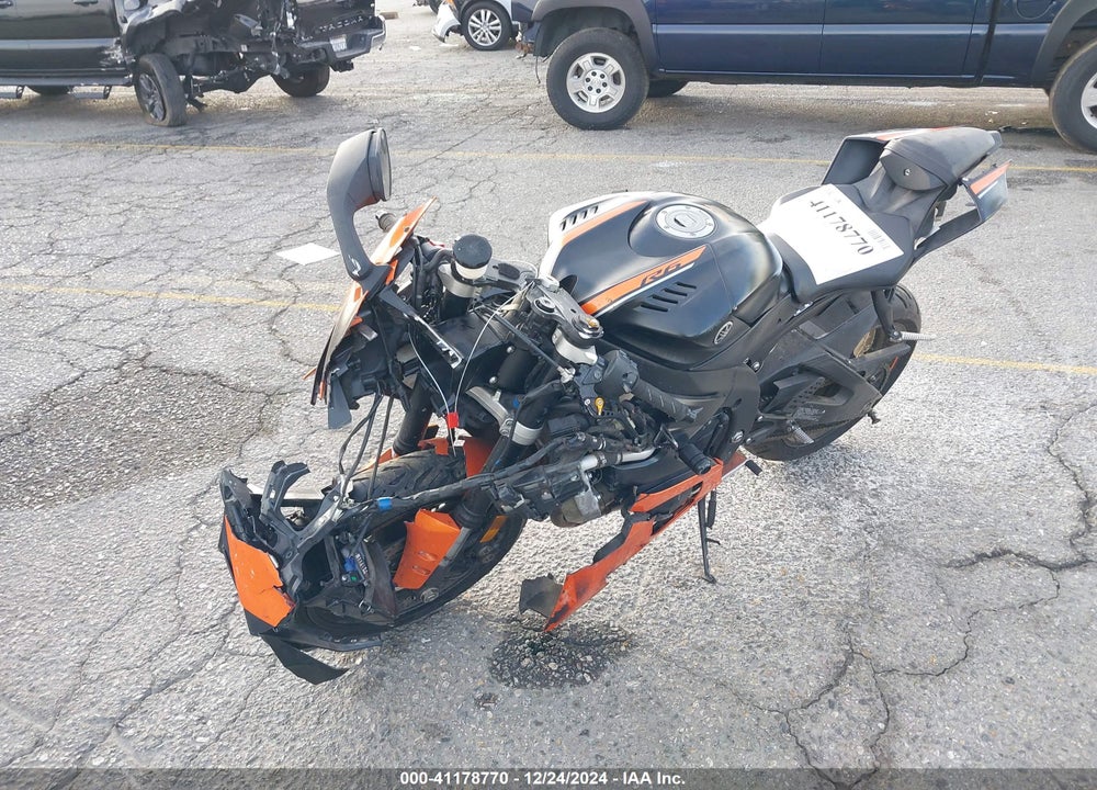 2020 YAMAHA YZFR6 C VIN: JYARJ28Y8LA002700