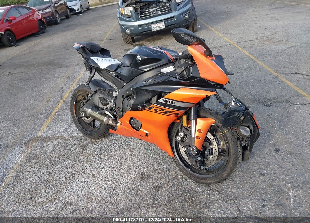 2020 YAMAHA YZFR6 C VIN: JYARJ28Y8LA002700