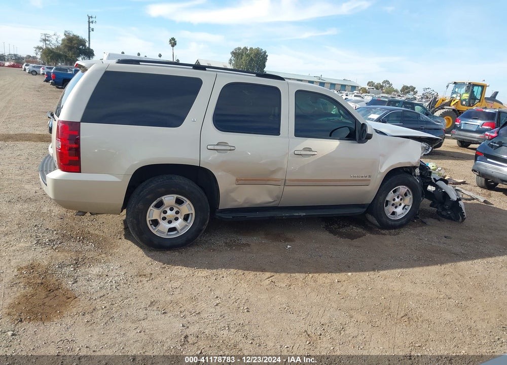 2007 CHEVROLET TAHOE LT VIN: 1GNFC13087R337032
