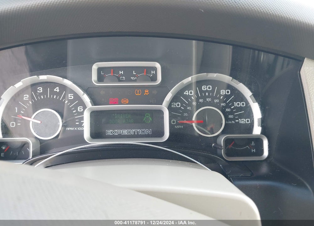 2011 FORD EXPEDITION XL VIN: 1FMJU1F58BEF36004