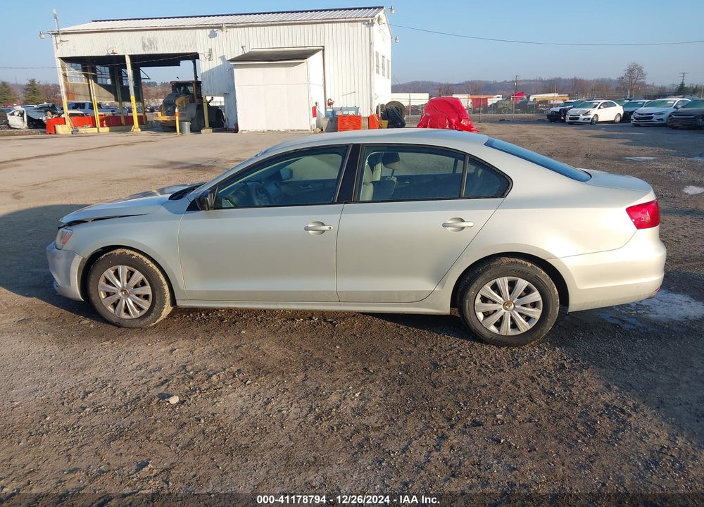 2011 VOLKSWAGEN JETTA 2.0L S VIN: 3VW2K7AJ9BM330137