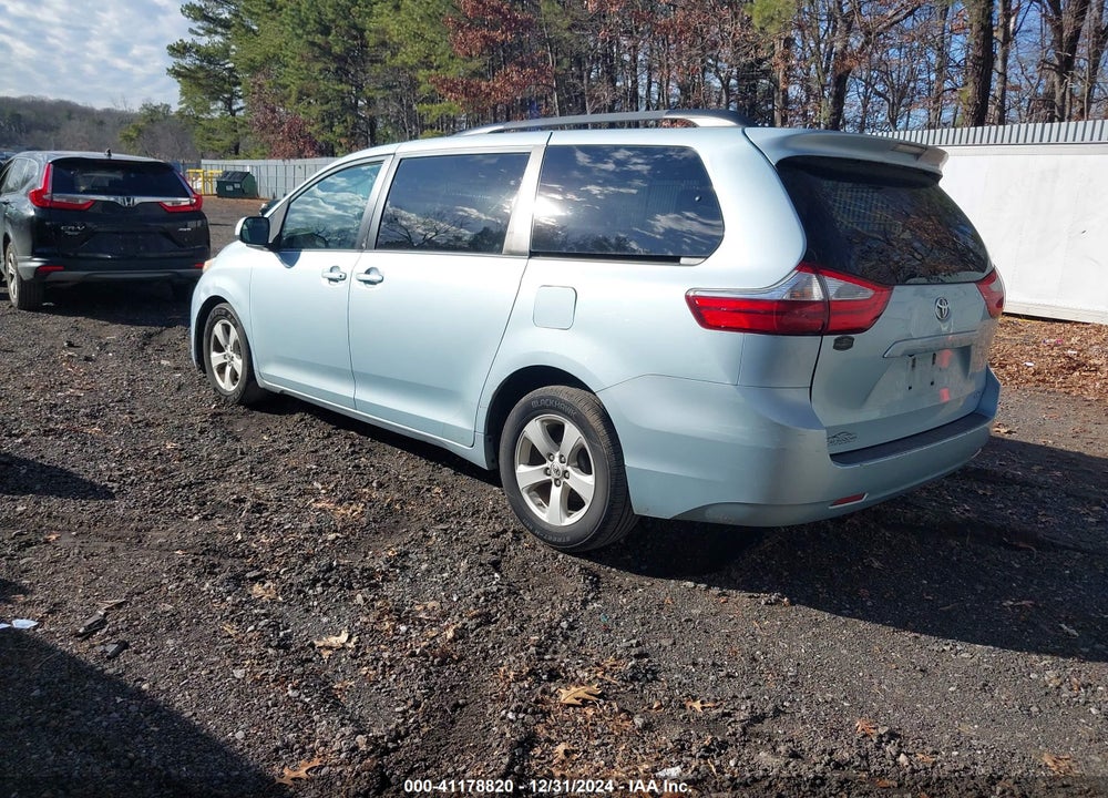 2016 TOYOTA SIENNA LE 8 PASSENGER VIN: 5TDKK3DC1GS714543