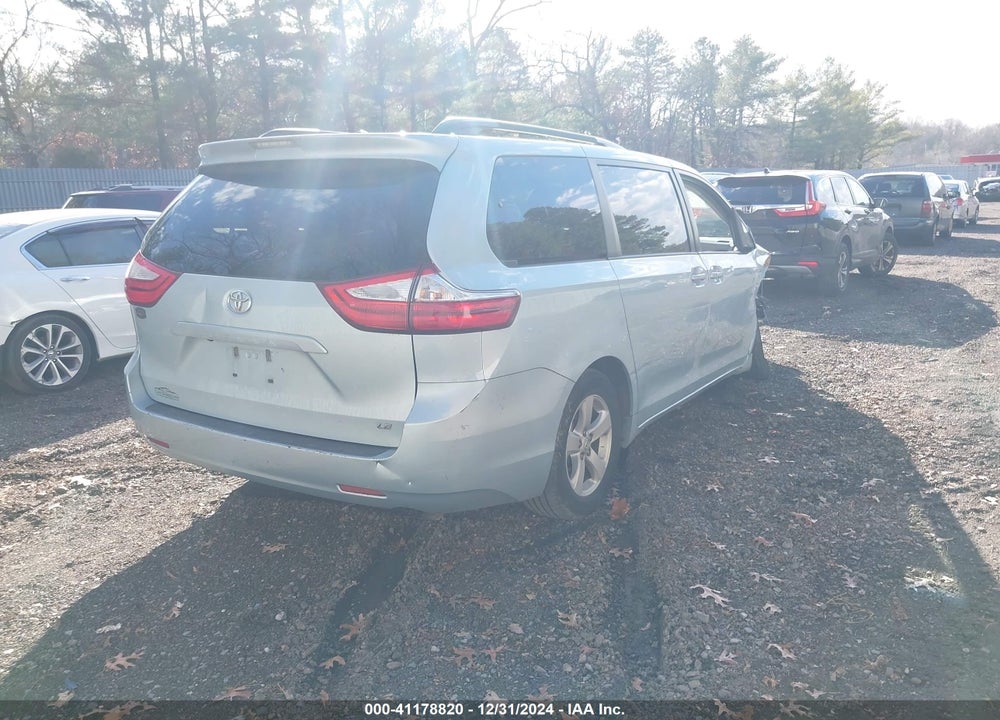 2016 TOYOTA SIENNA LE 8 PASSENGER VIN: 5TDKK3DC1GS714543