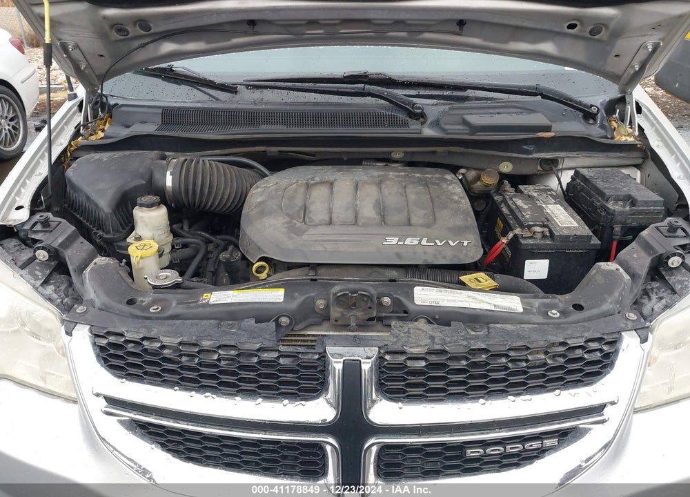 2011 DODGE GRAND CARAVAN MAINSTREET VIN: 2D4RN3DG4BR672320