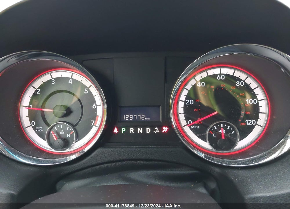 2011 DODGE GRAND CARAVAN MAINSTREET VIN: 2D4RN3DG4BR672320