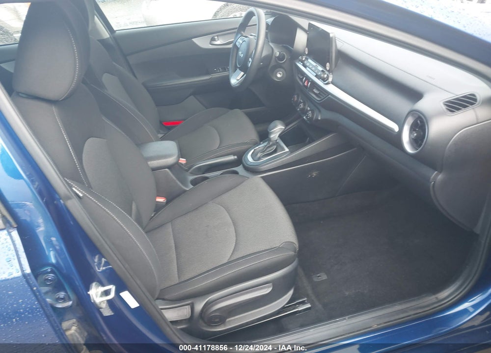 2022 KIA FORTE LXS VIN: 3KPF24AD3NE415910