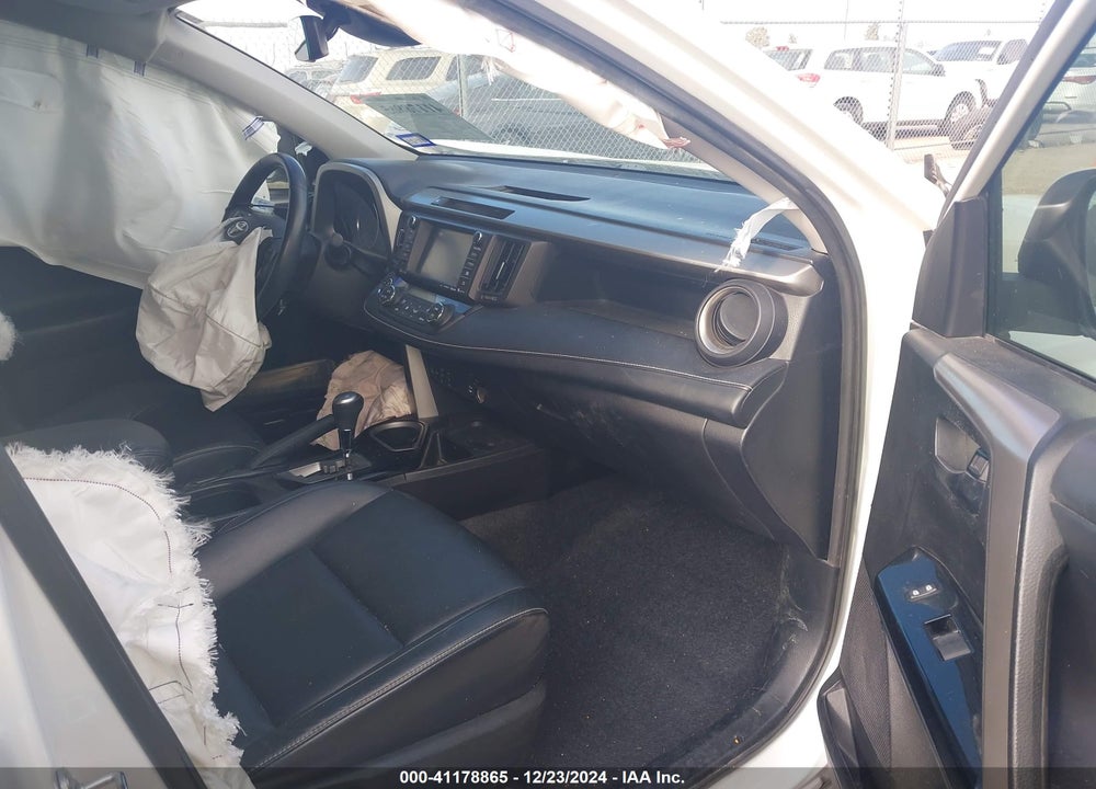 2016 TOYOTA RAV4 VIN: 2T3YFREV8GW297440