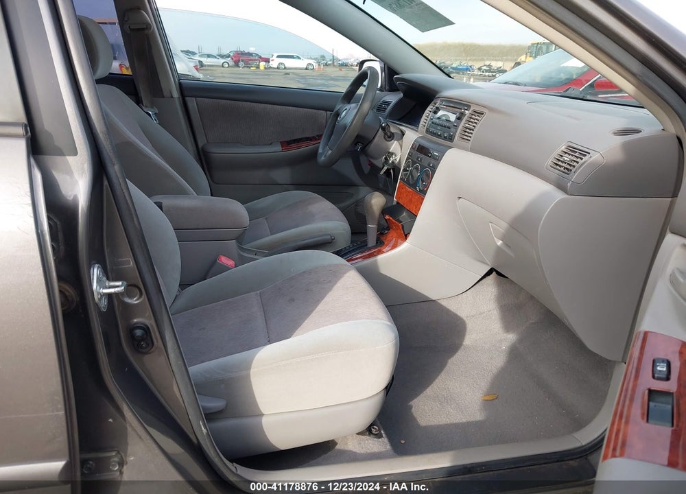 2007 TOYOTA COROLLA LE VIN: 1NXBR32E07Z914577