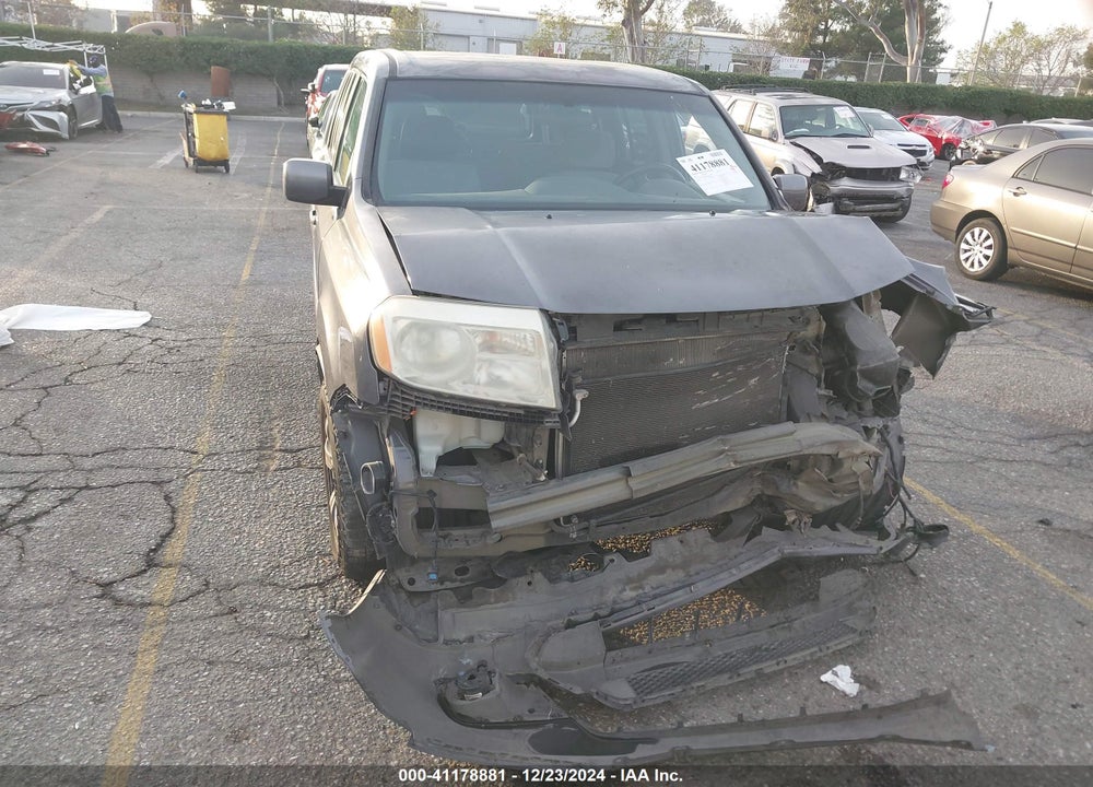 2015 HONDA PILOT VIN: 5FNYF3H46FB008804