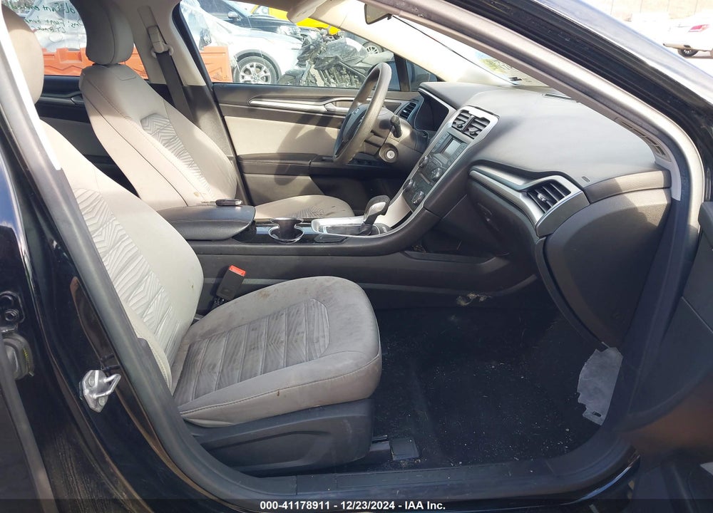 2016 FORD FUSION VIN: 3FA6P0G76GR354761
